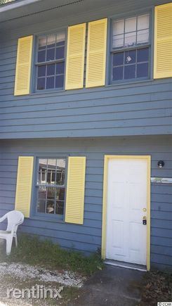 Primary Photo - 2 br, 1.5 bath Townhome - 306 Cedar St