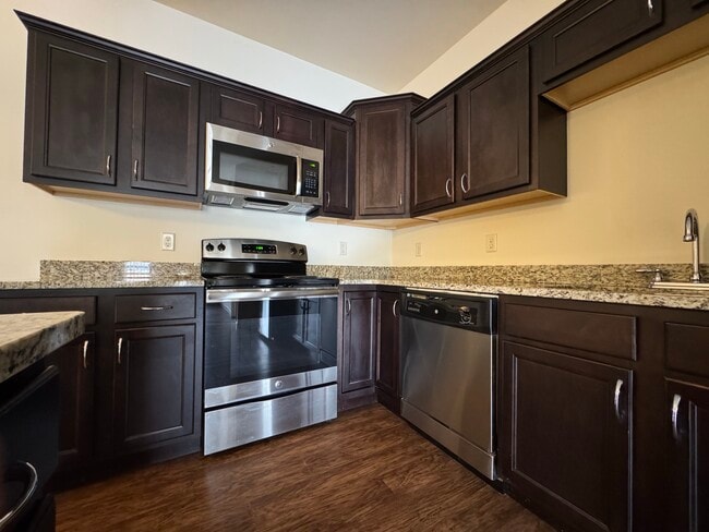 Sassafras Floor Plan - Kitchen - Holly Tree