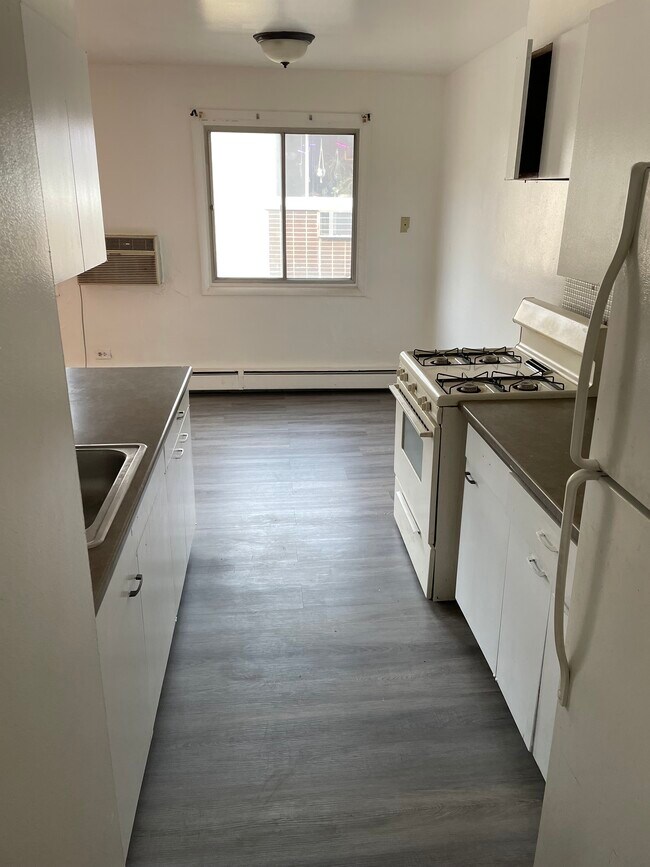 Foto del edificio - 4300 N Keystone Ave