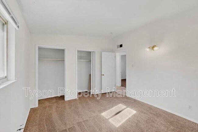 Foto del edificio - 736 Claudine St NE