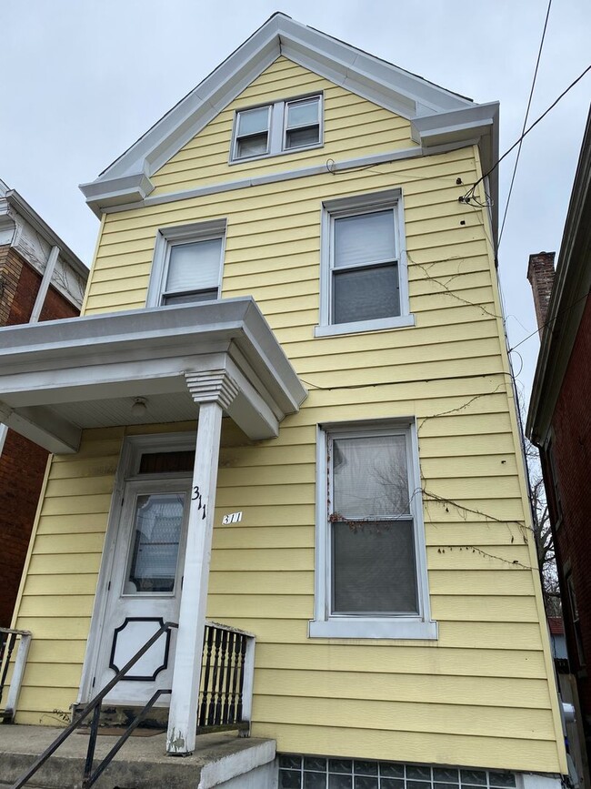 Building Photo - 2600 Clifton Ave