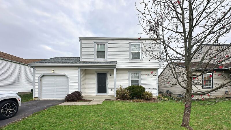 Primary Photo - 2254 Golden Leaf Ln