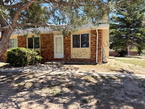 Building Photo - 5003 Townsend Pl