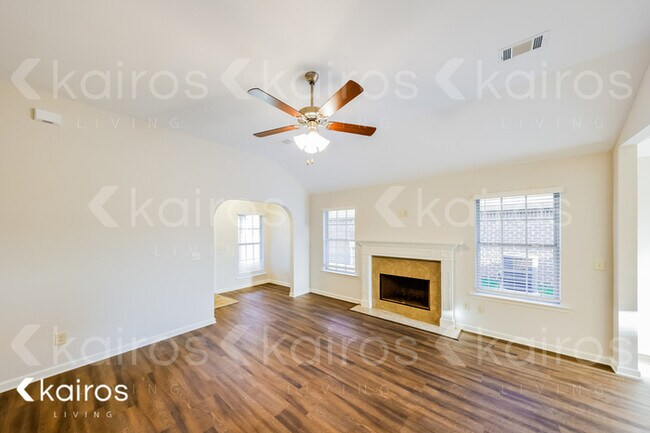 Foto del edificio - 115 Dawson's Mill Drive