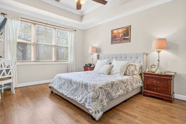 Foto del edificio - 6444 Winding Creek Ln
