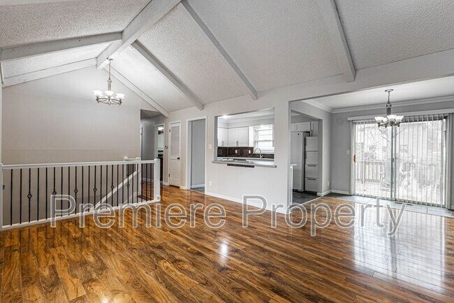 Foto del edificio - 13032 W 102nd Terrace