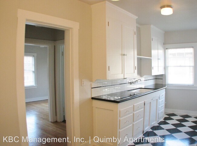 Building Photo - 1 br, 1 bath Apartment - 2256-66 NW Quimby St