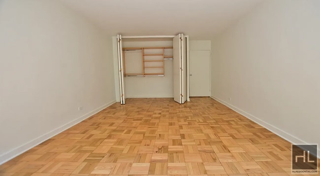 Building Photo - EAST 49 STREET