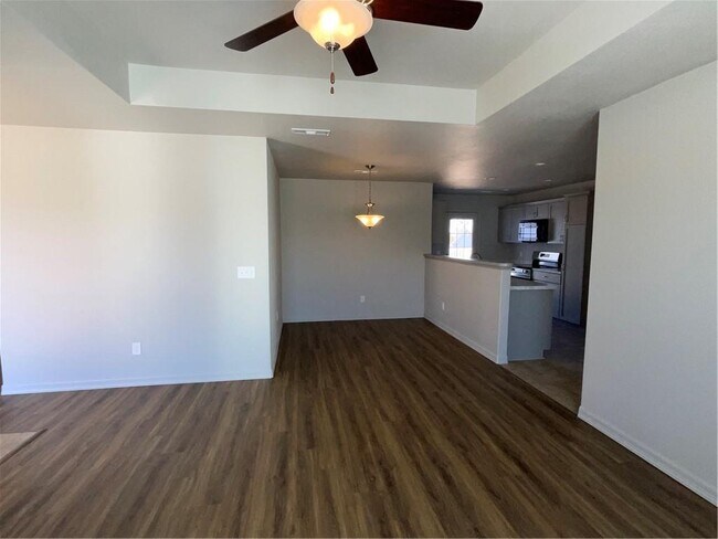 Building Photo - 1280 Colonel Salomon Dr