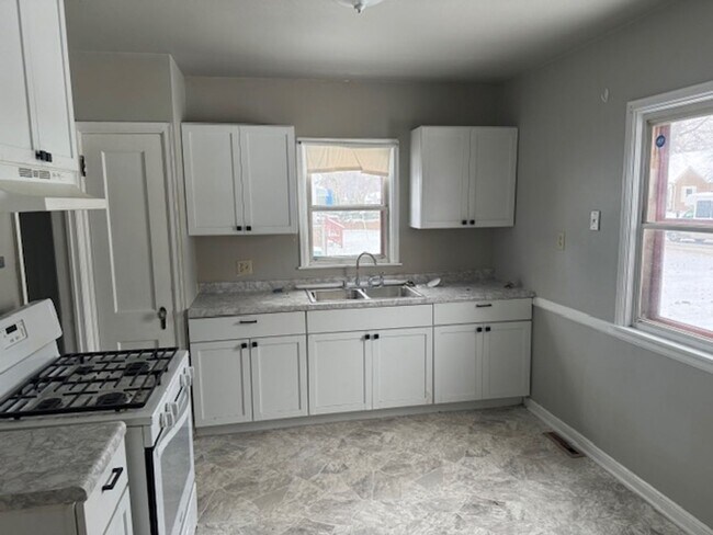 Foto del edificio - 3bd/1bath House in Minneapolis!