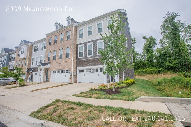 Foto del edificio - 8339 Meadowood Dr