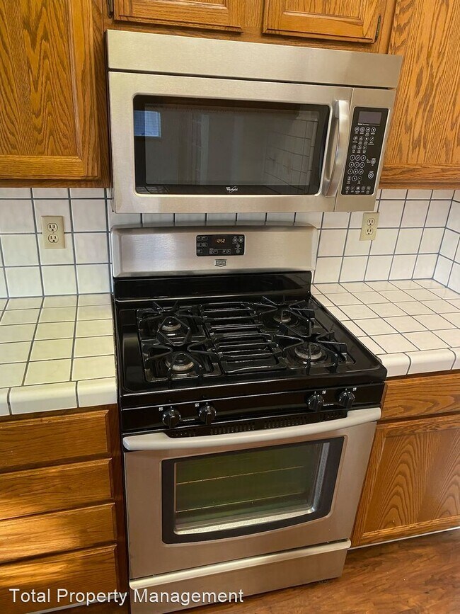 Foto del edificio - 3 br, 2 bath House - 1917 S Anthony Ct.