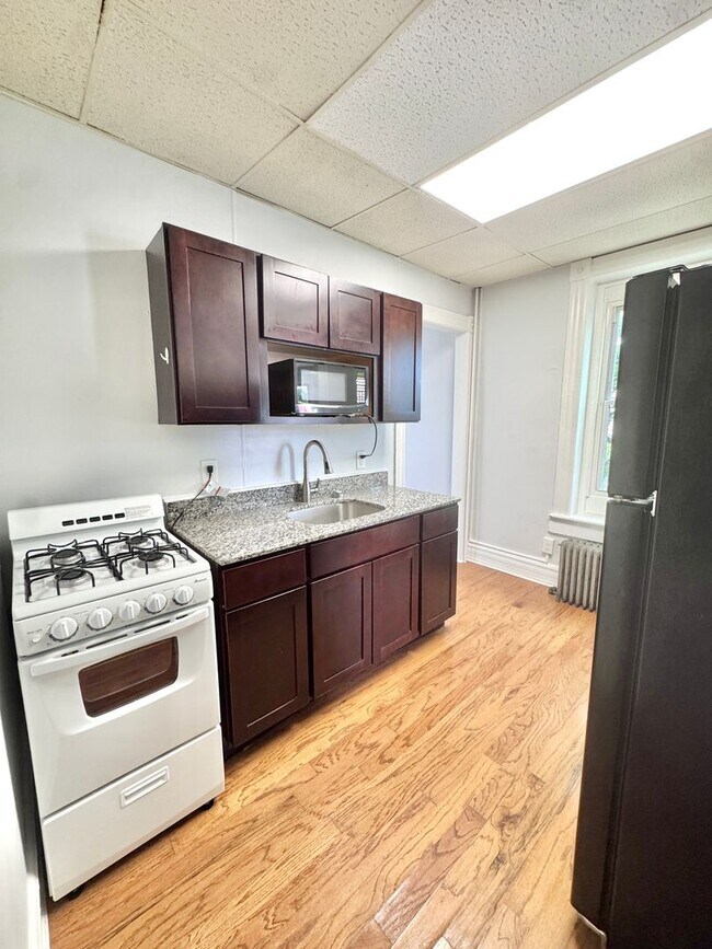 Foto del edificio - 501 W Allen St