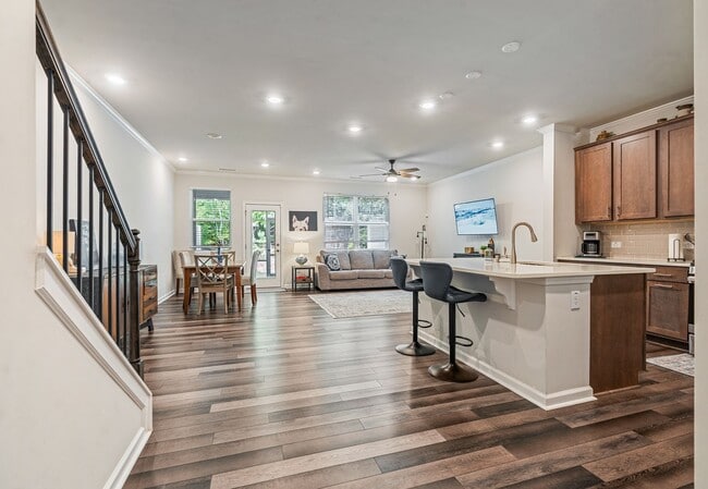 Building Photo - Furnished Pittsboro Rental Long or Mid Term Rental (60 Day minimum)