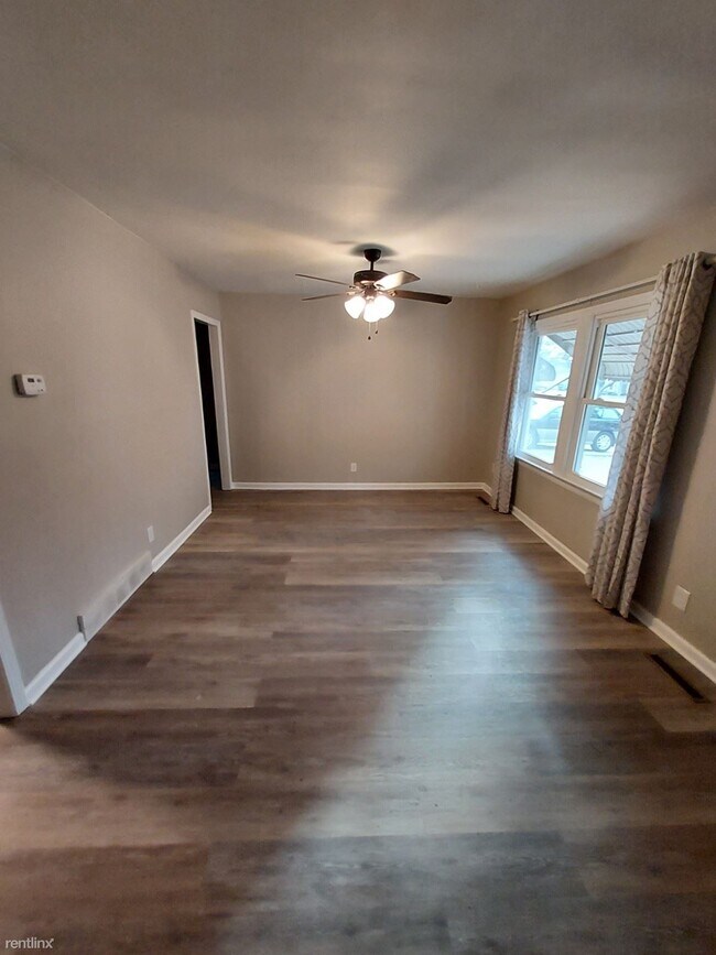 Building Photo - 3 br, 2 bath House - 2608 S Santa Fe St