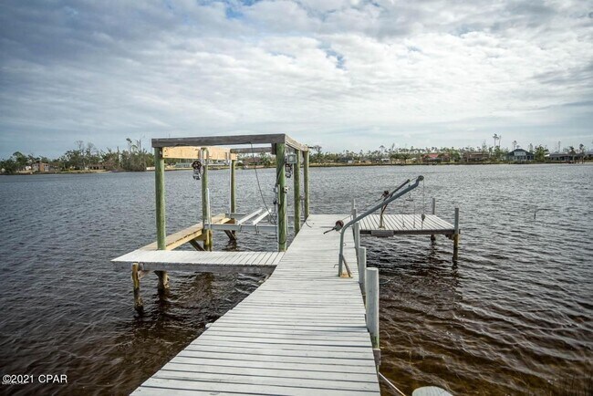 Foto del edificio - 7246 Boat Race Rd