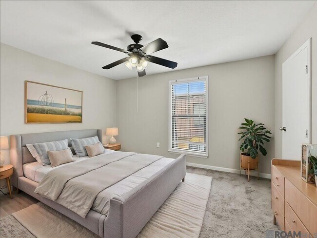 Foto del edificio - 10290 W Winston Ave