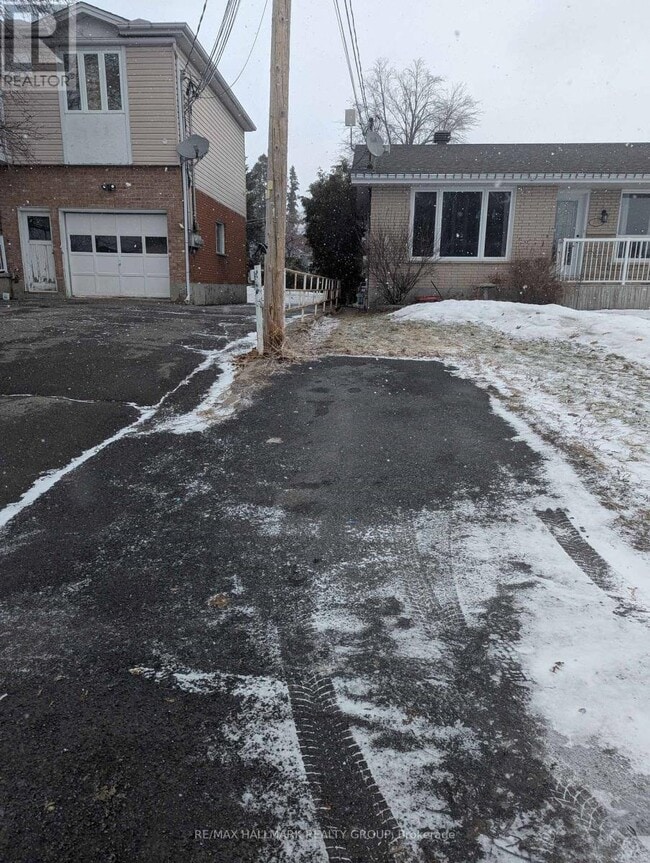 Photo du bâtiment - 871 St Jacques St