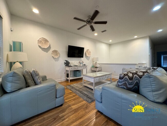 Foto del edificio - Furnished or Unfurnished Long Term Rental ...