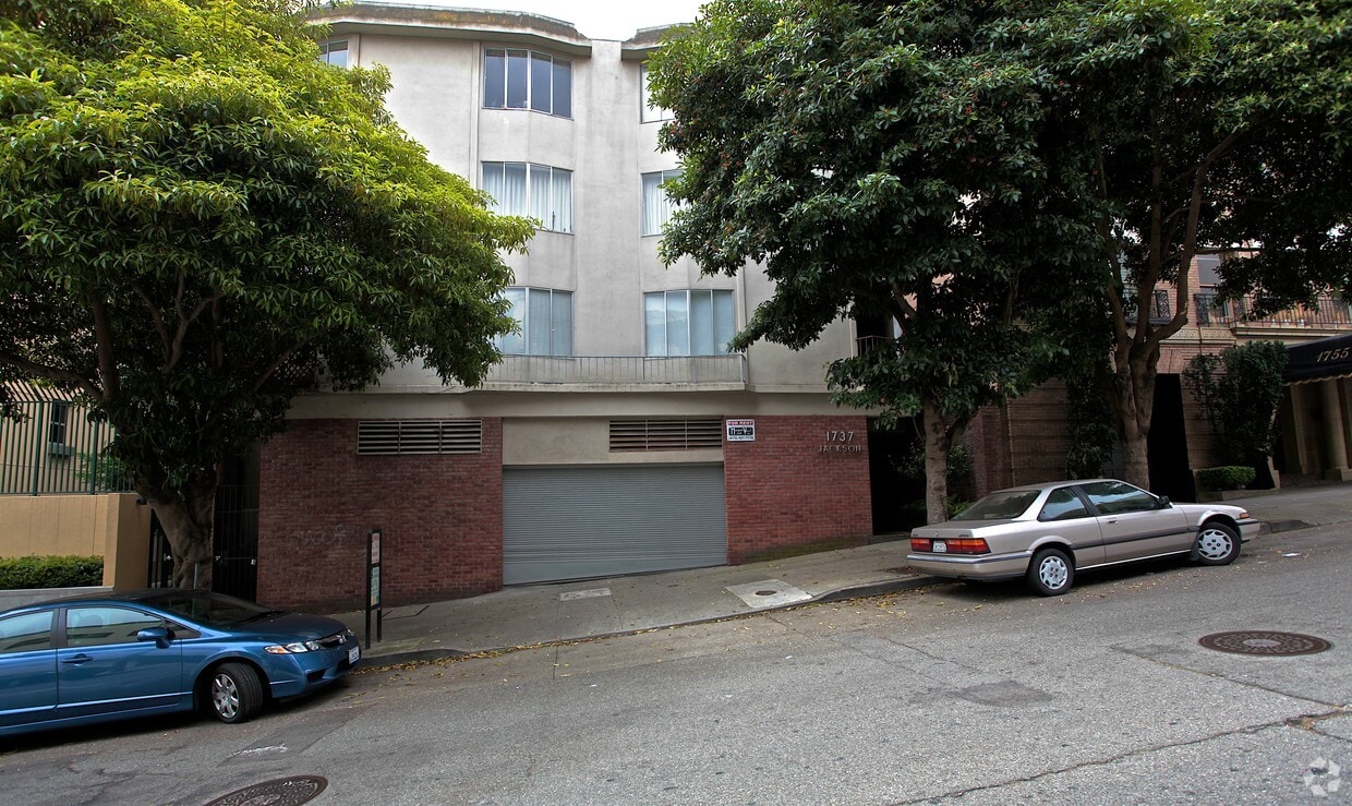 Primary Photo - 1737 Jackson St