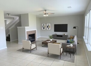 Building Photo - 15406 Bay Lodge Ln