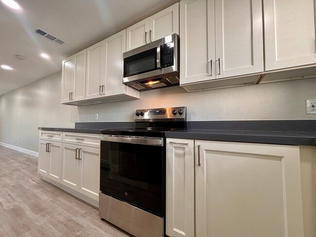 Photo - 1790 Ellis St Apartment