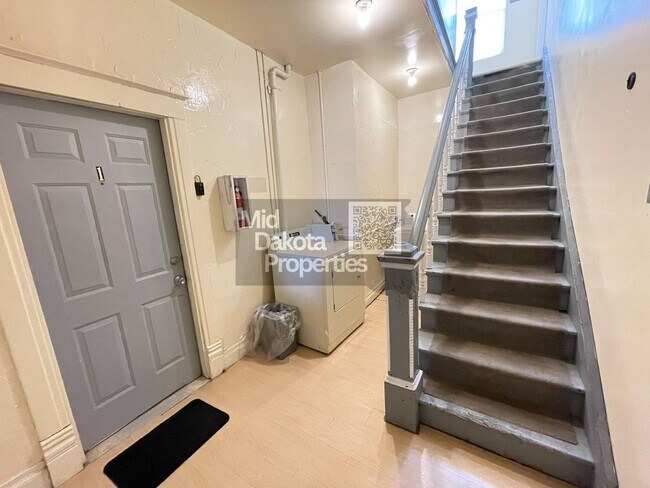 Foto del edificio - 112 N Rowley St