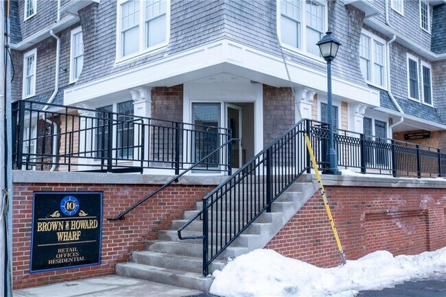 Foto del edificio - 10 Brown and Howard Wharf