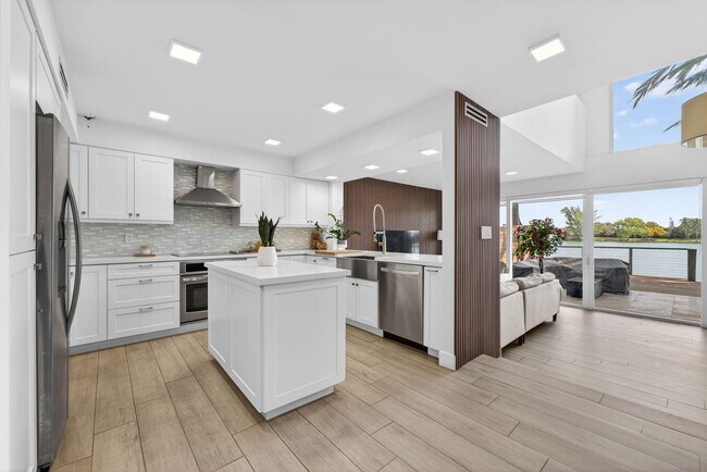 Foto del edificio - 4945 SW 71st Pl