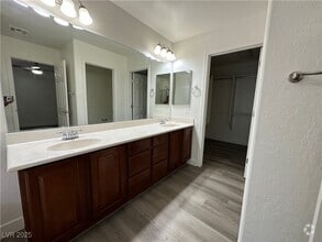 Building Photo - 6834 Desert Thrasher Dr