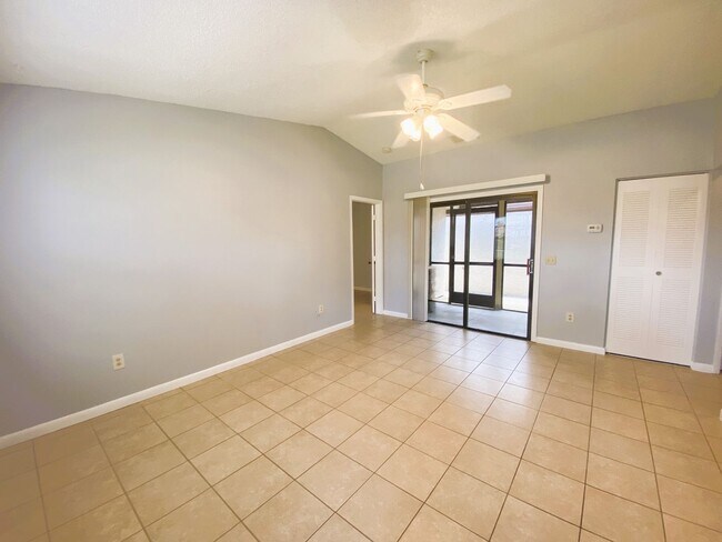Foto del edificio - 13100 S McCall Rd