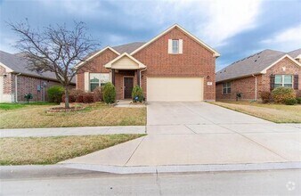Building Photo - 908 Silver Moon Dr