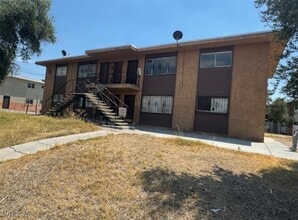 Building Photo - 118 Mt Vernon Cir