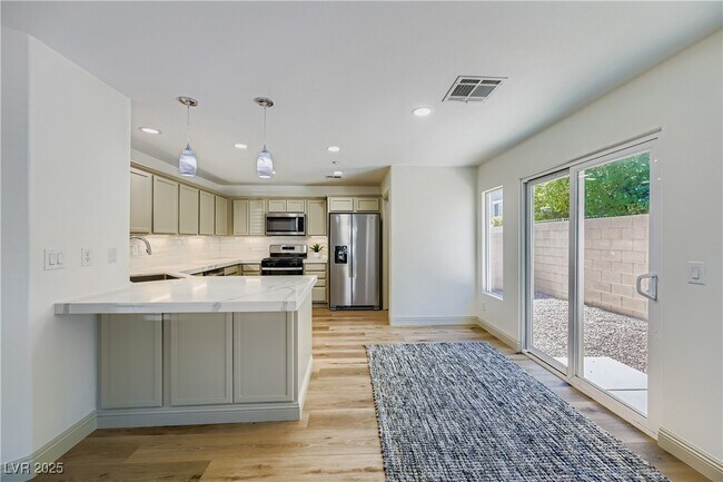 Foto del edificio - 7609 Seda Ct