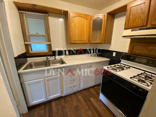 Foto del edificio - Upper 2BR/1BA - All Utilities Paid by Land...