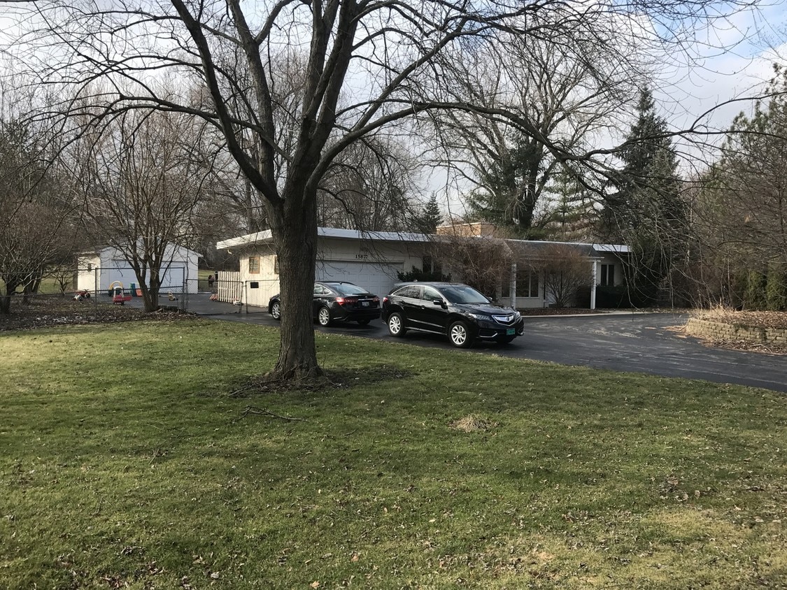Primary Photo - 15877 W Woodbine Cir
