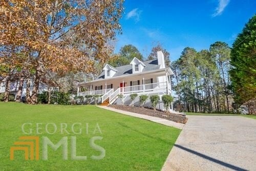 Building Photo - 510 Maplelake Dr
