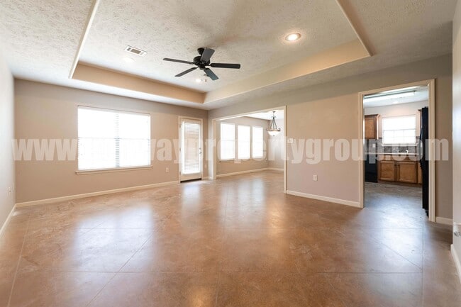 Building Photo - 965 Wineberry Rd