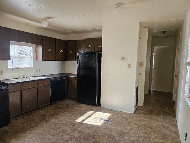 Foto del edificio - 413 Miller St