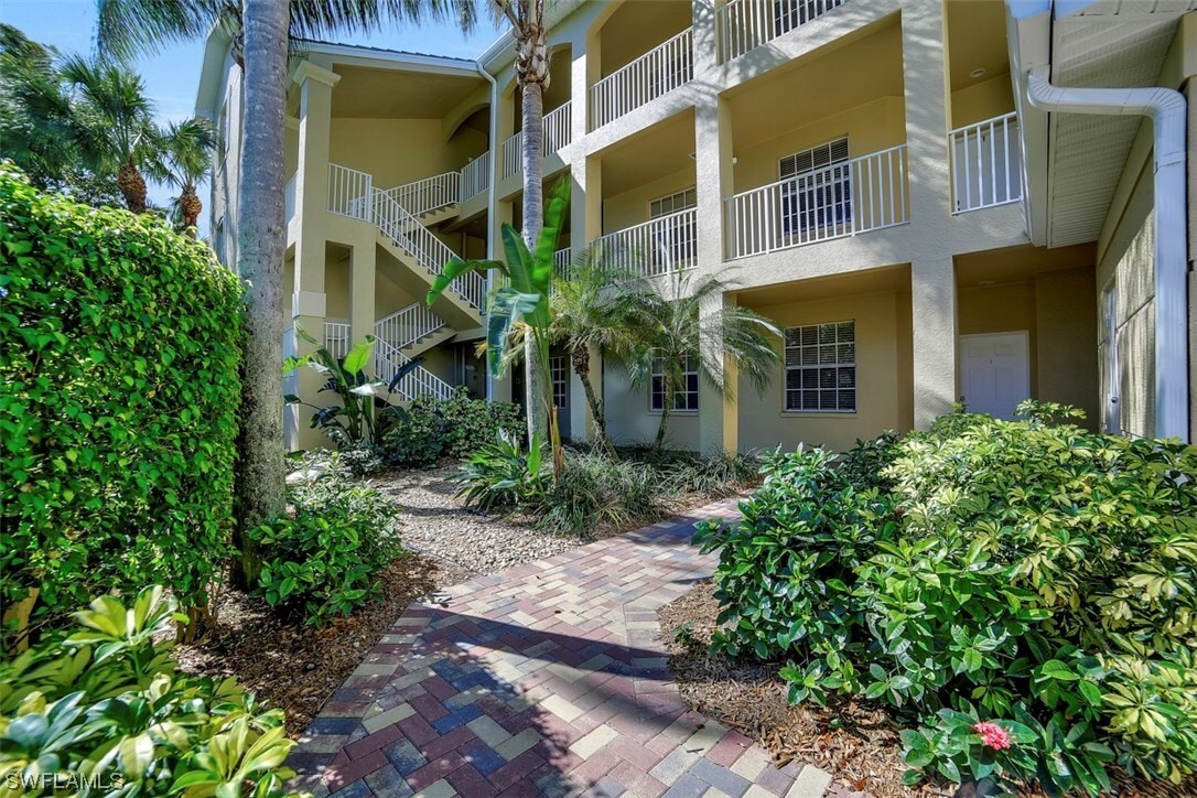 3431 Pointe Creek Ct Unit 101, Bonita Springs, FL 34134 Condo for