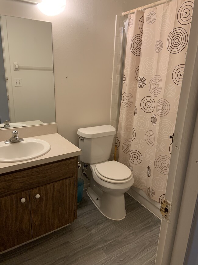 Foto del edificio - 2914 Wainwright Ct