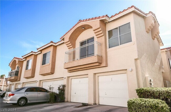 Building Photo - 5000 Red Rock St