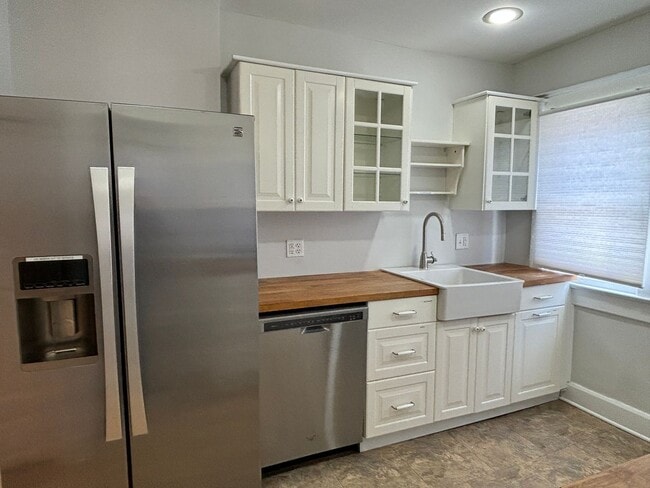 Foto del edificio - 2 Bed, 2 Bath Minutes from Downtown!