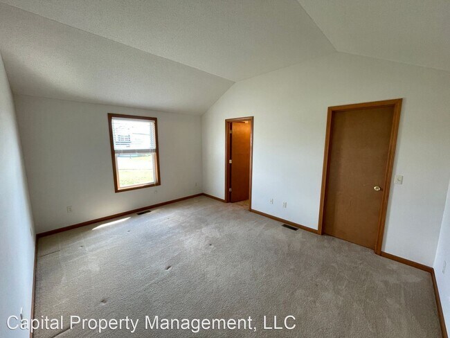 Building Photo - 3 br, 2 bath House - 5606 Cave Creek Dr.