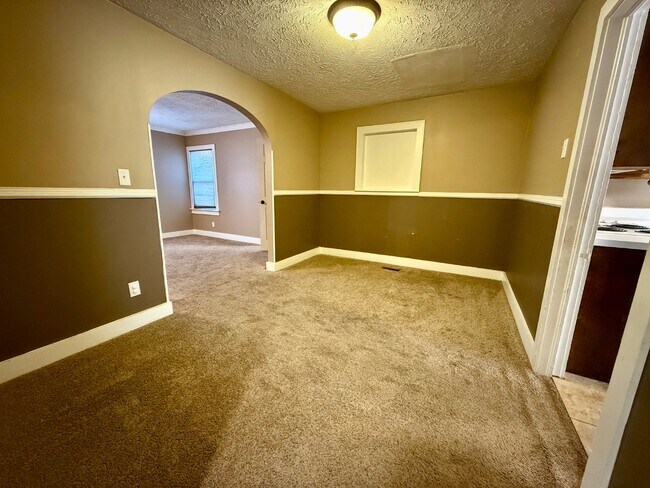 Foto del edificio - 602 W McKinney Ave