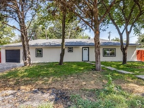 Building Photo - 5539 Co Rd 928
