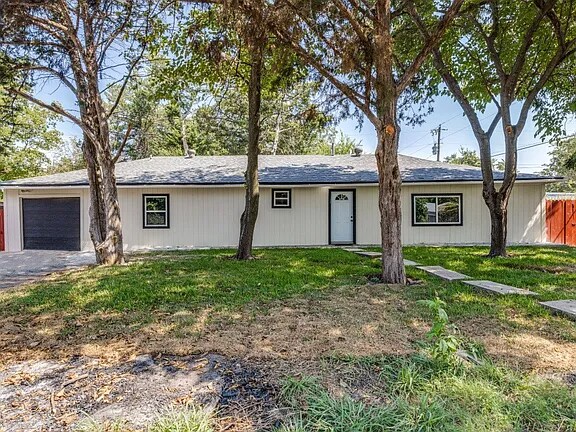 Foto principal - 5539 Co Rd 928