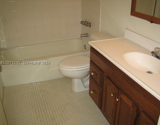 Foto del edificio - 10818 N Kendall Dr