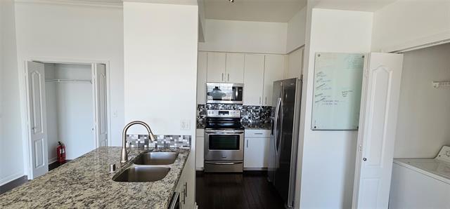 Building Photo - 3225 Turtle Creek Blvd