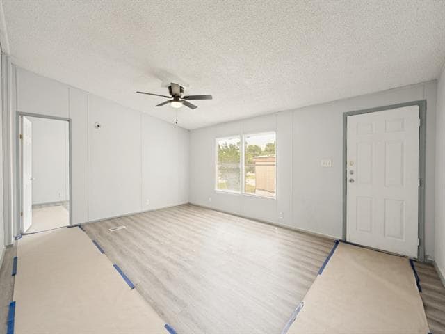 Building Photo - 6205 N Highland Cir
